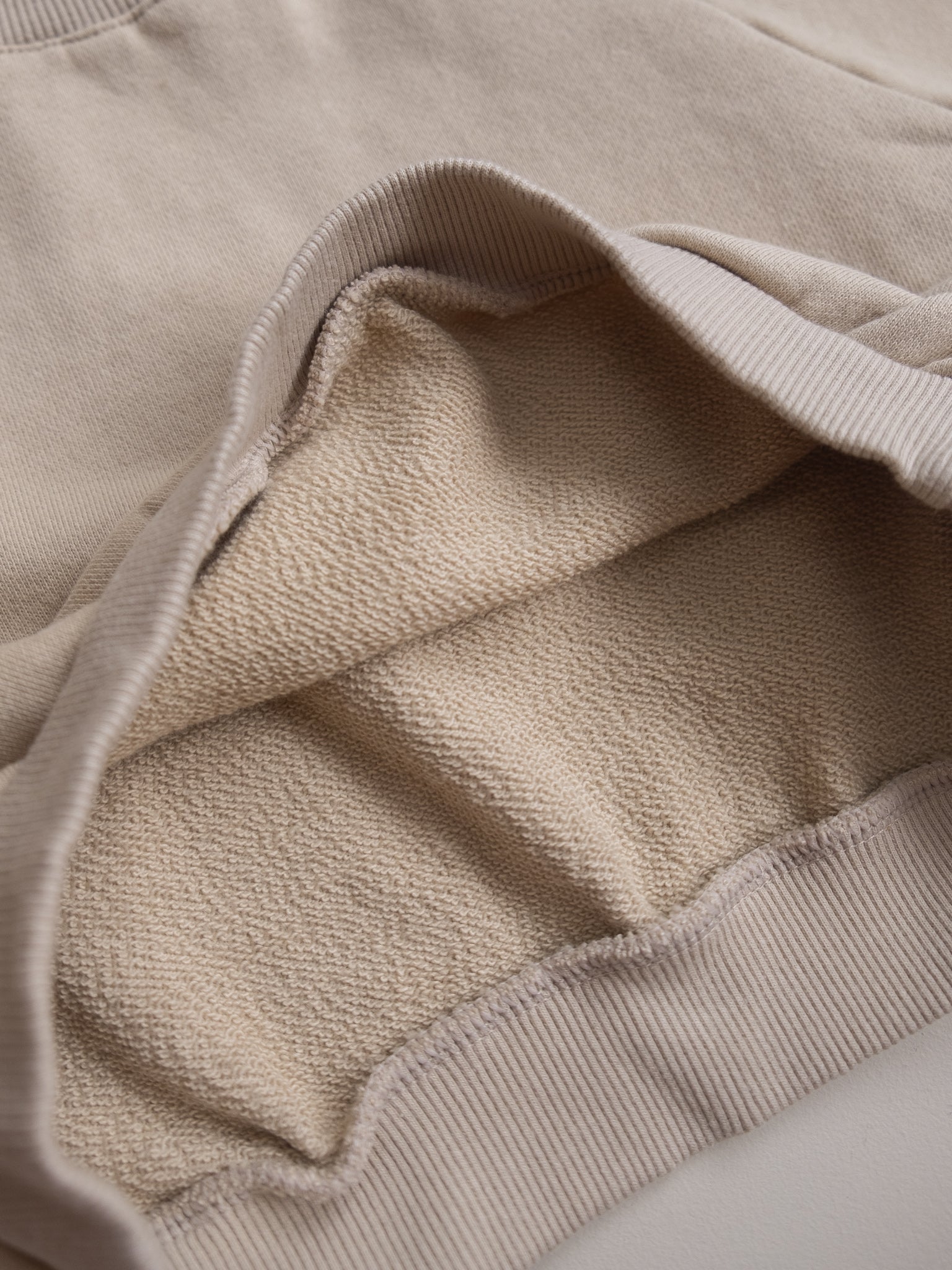 Common sweatshirt no.3 - Beige