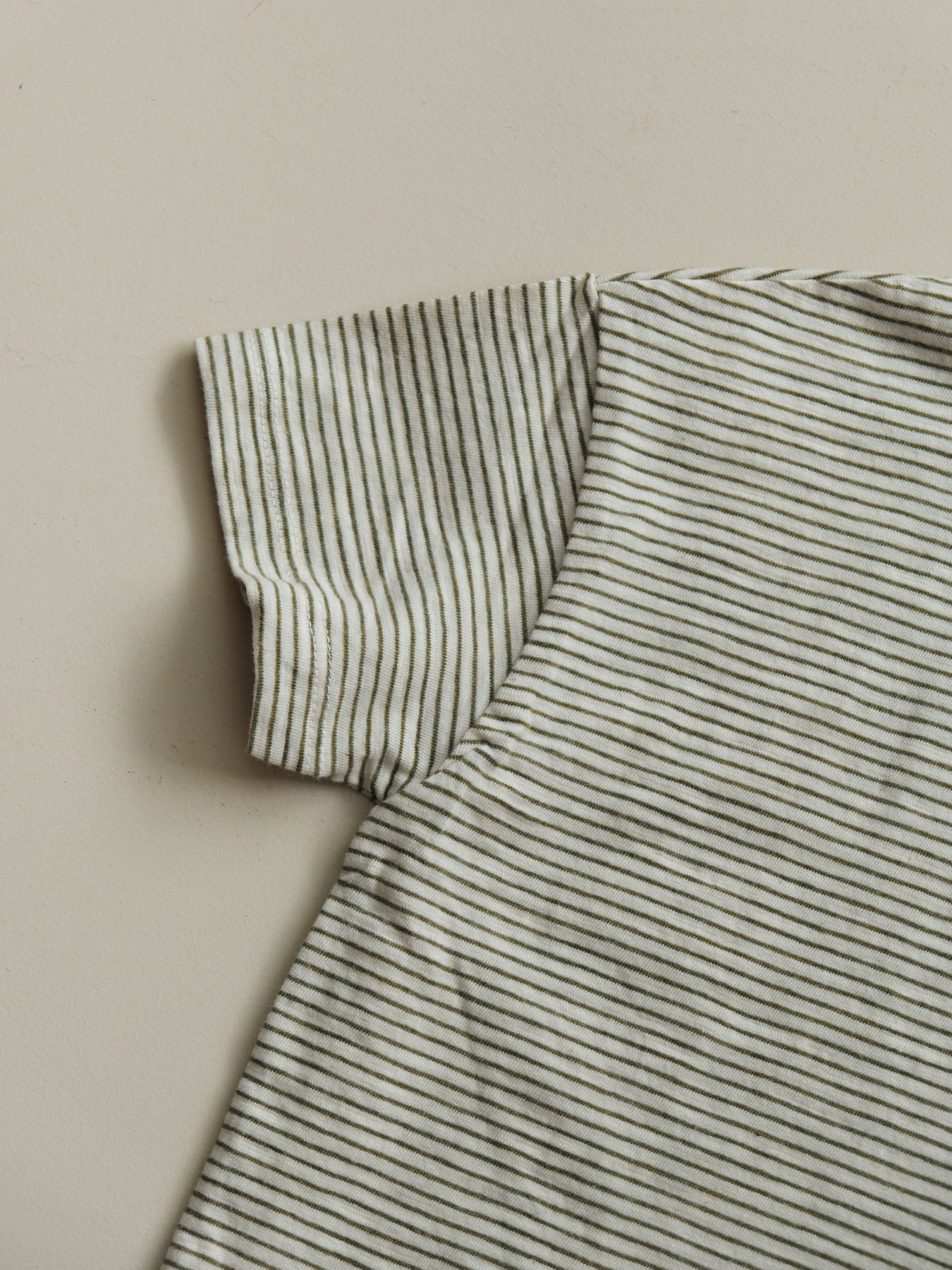 Everyday Tee - Short sleeves Olive Stripe