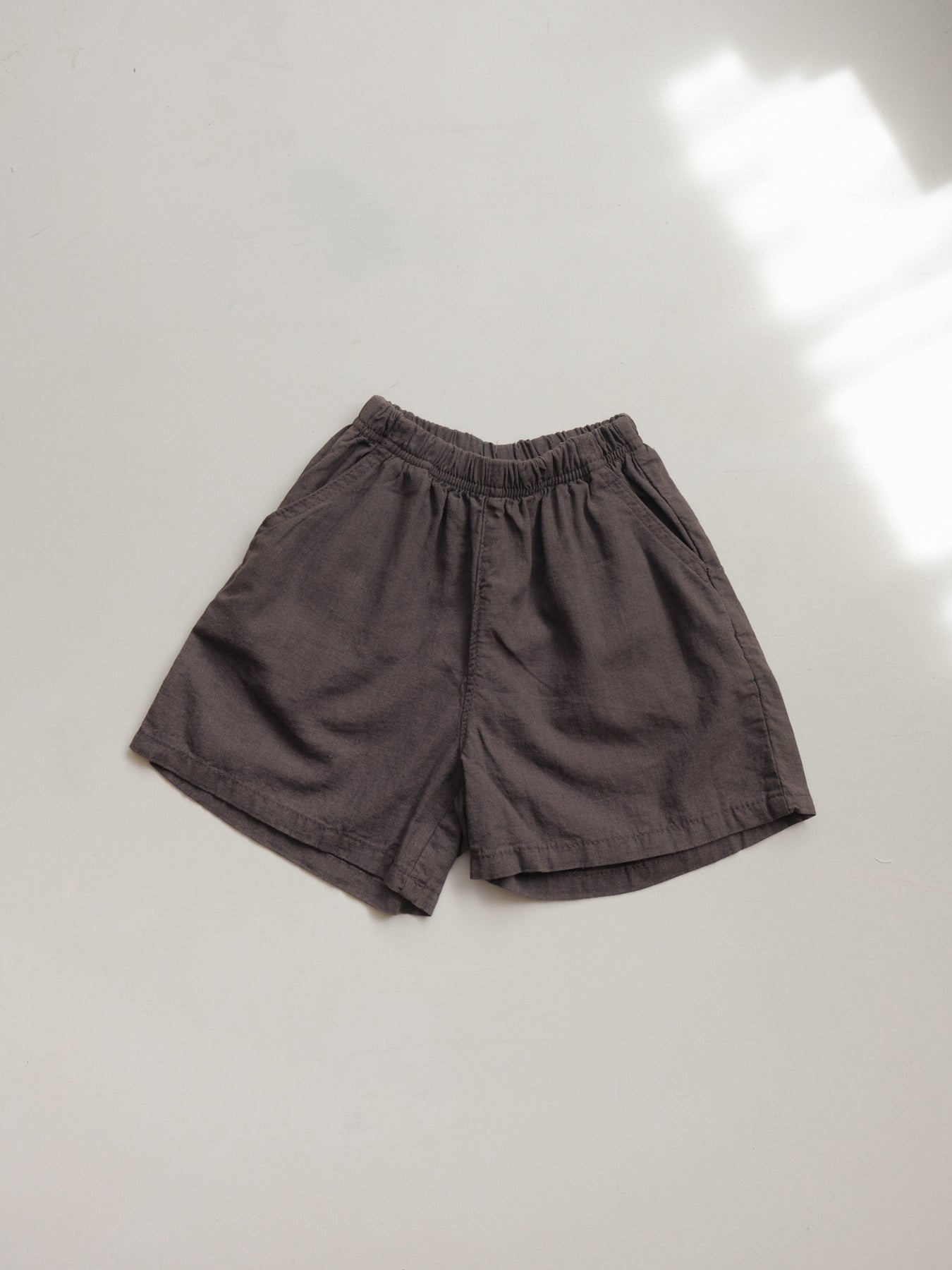 Linen short- Deep purple